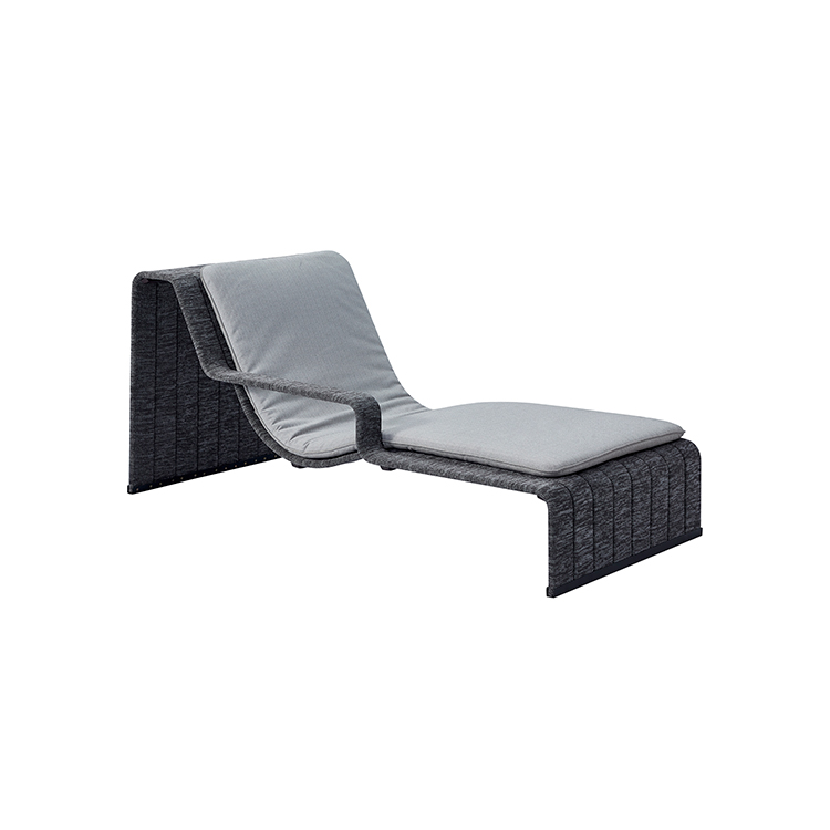 UV-Resistant Contemporary Curved Frame Outdoor Aluminum Rope Weave Sun Lounger with Plush Cushions