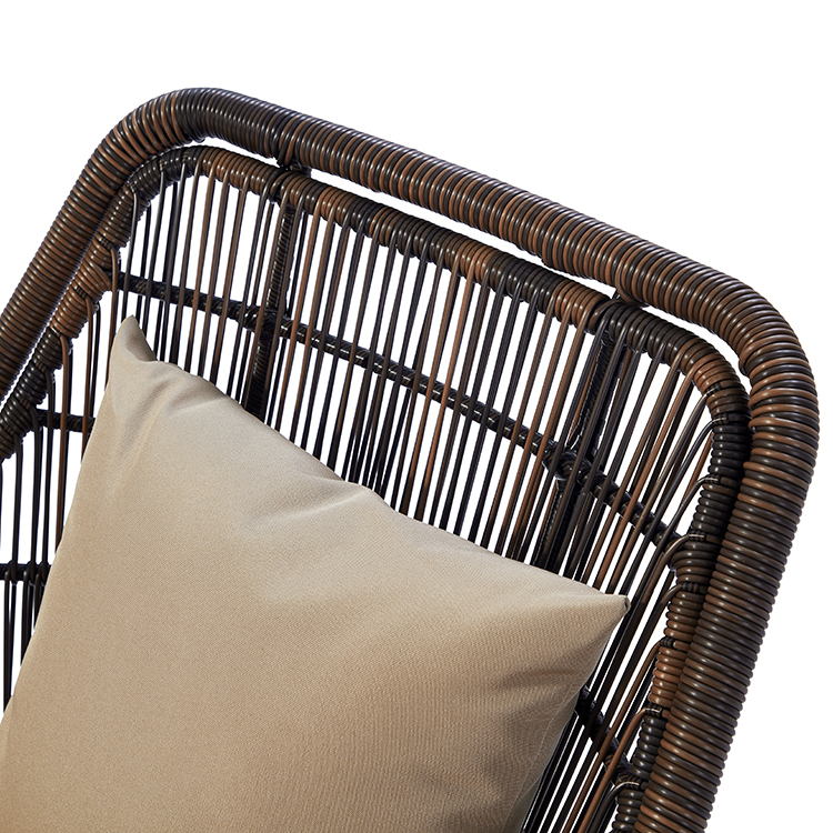 Modern Aluminum Frame Outdoor Patio Handwoven Rattan Leisure Armchair with Cushion