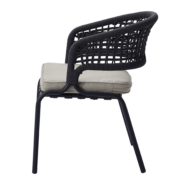 Nordic Style Leisure Patio Black Metal Armchair Furniture Ergonomic Design Rope Woven Backrest Garden Dining Chair with Cushion