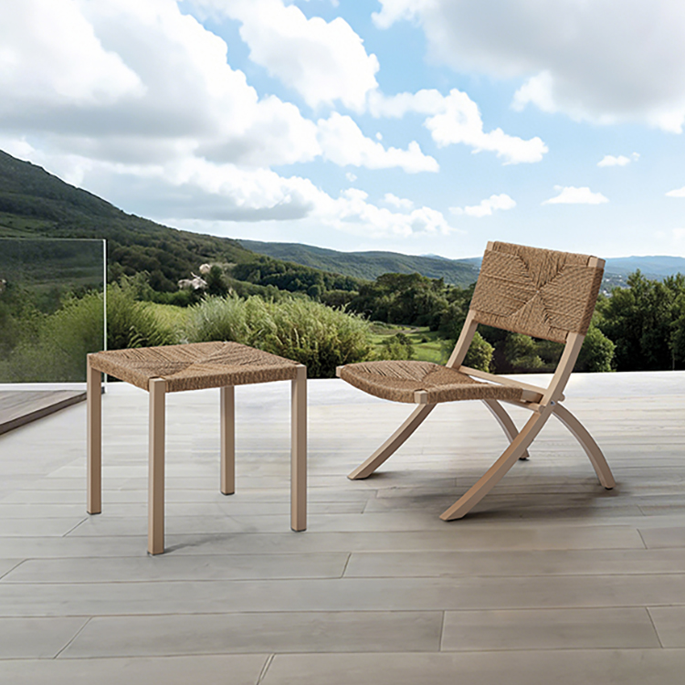 Ergonomic Foldable Garden Dining Seating Furniture Contemporary Portable Balcony Rattan Woven Lounge Chair