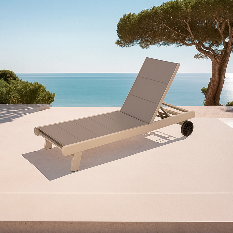 Modern Reclining Outdoor Poolside Daybed Adjustable Garden UV-protected Chaise  Lounge Lounger  With Cushioned