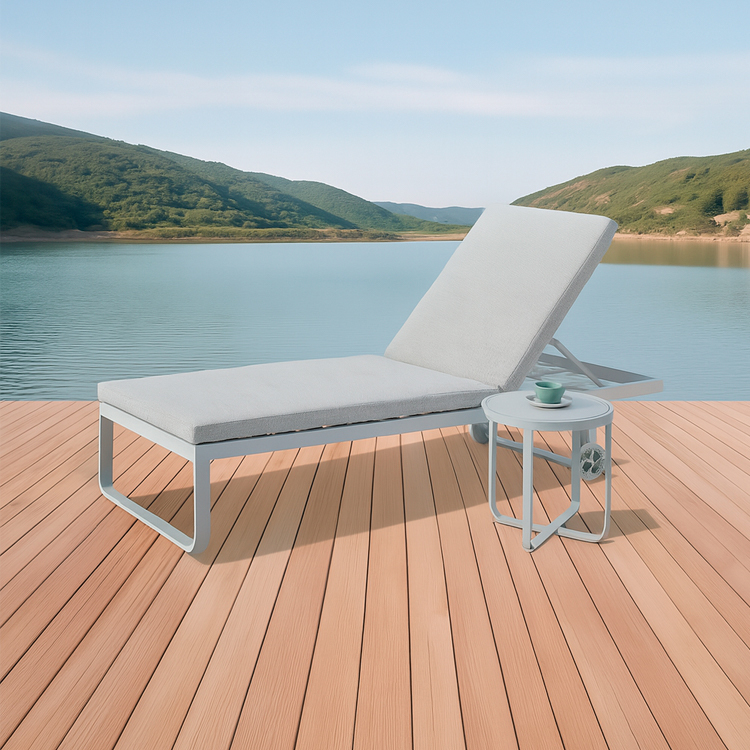 Luxury Durable Cushioned Recline Adjustable Aluminum Outdoor Chaise Pool Lounger with Side Table