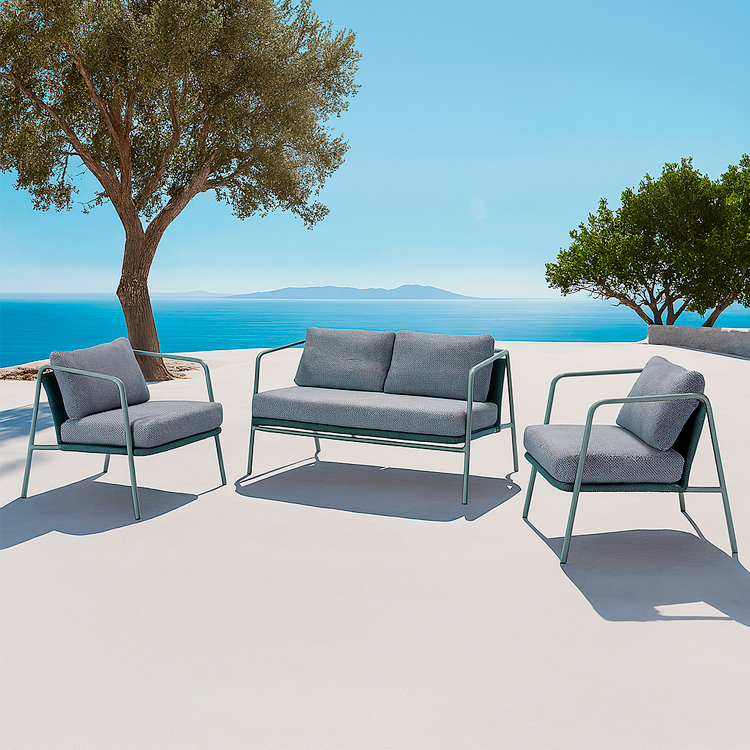 Minimalist 4 Seater Durable Metals Armchair Luxury Garden Sofa Outdoor Furniture Set