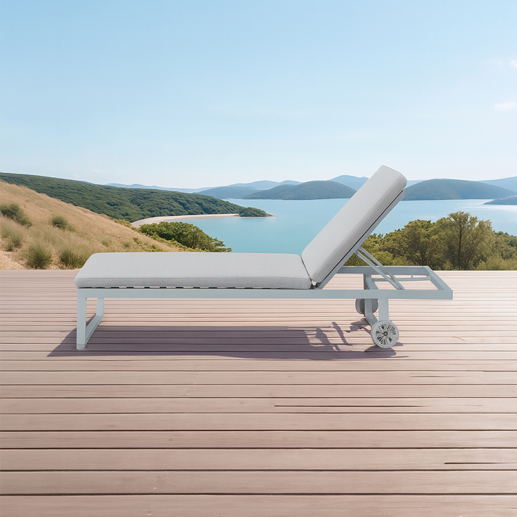 Luxury Durable Cushioned Recline Adjustable Aluminum Outdoor Chaise Pool Lounger with Side Table