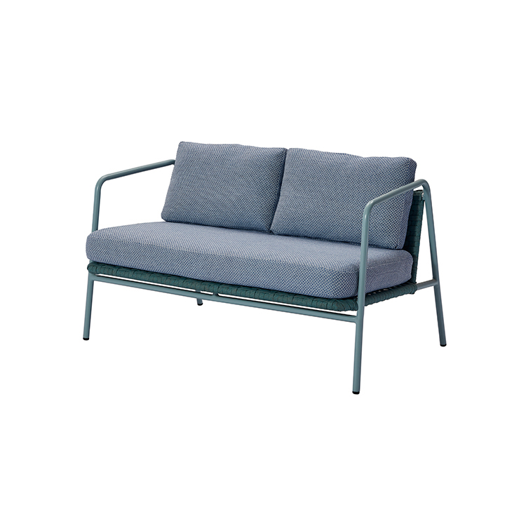 Minimalist 4 Seater Durable Metals Armchair Luxury Garden Sofa Outdoor Furniture Set