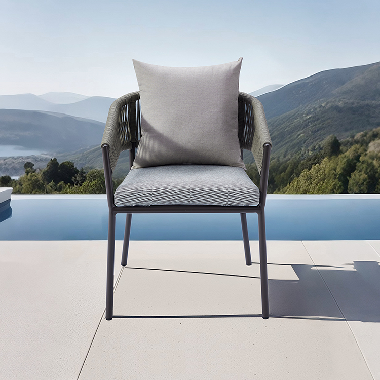 Outdoor Conversation Apartment Rope weave Chairs With Soft Cushions