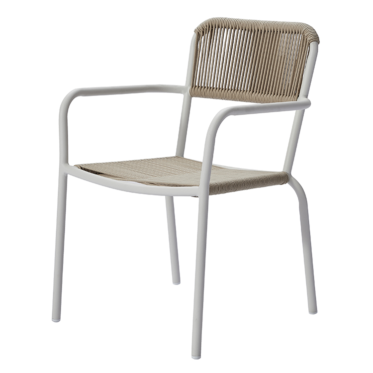 Italian-Inspired Minimalist Outdoor Hotel Woven Lounge Chair Furniture Nordic Waterproof Metal Frame Rope Dining Armchair