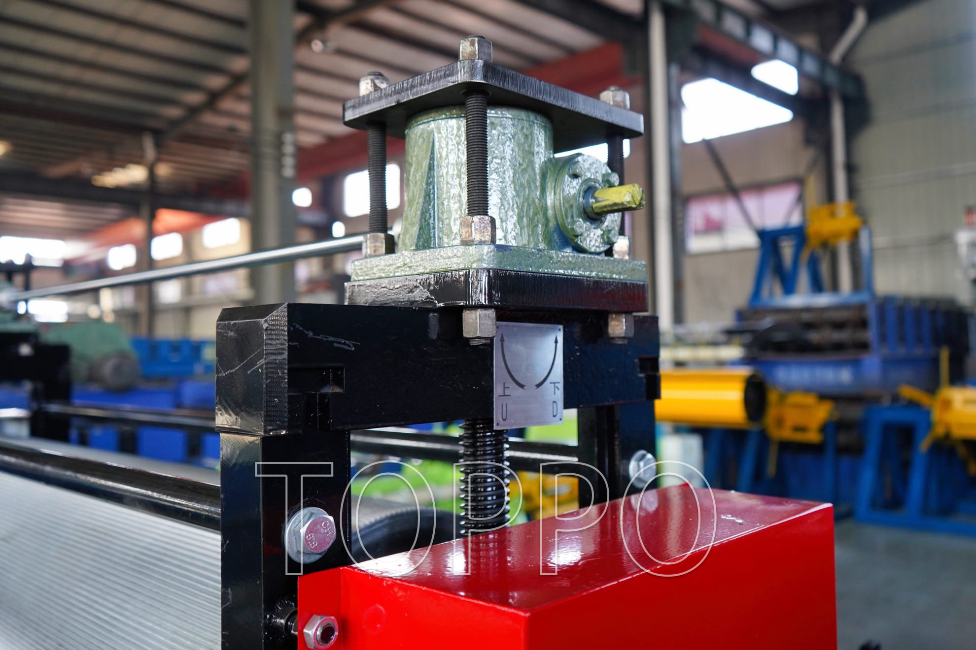 Manual Leveling Hydraulic Metal Sheet Embossing Machine