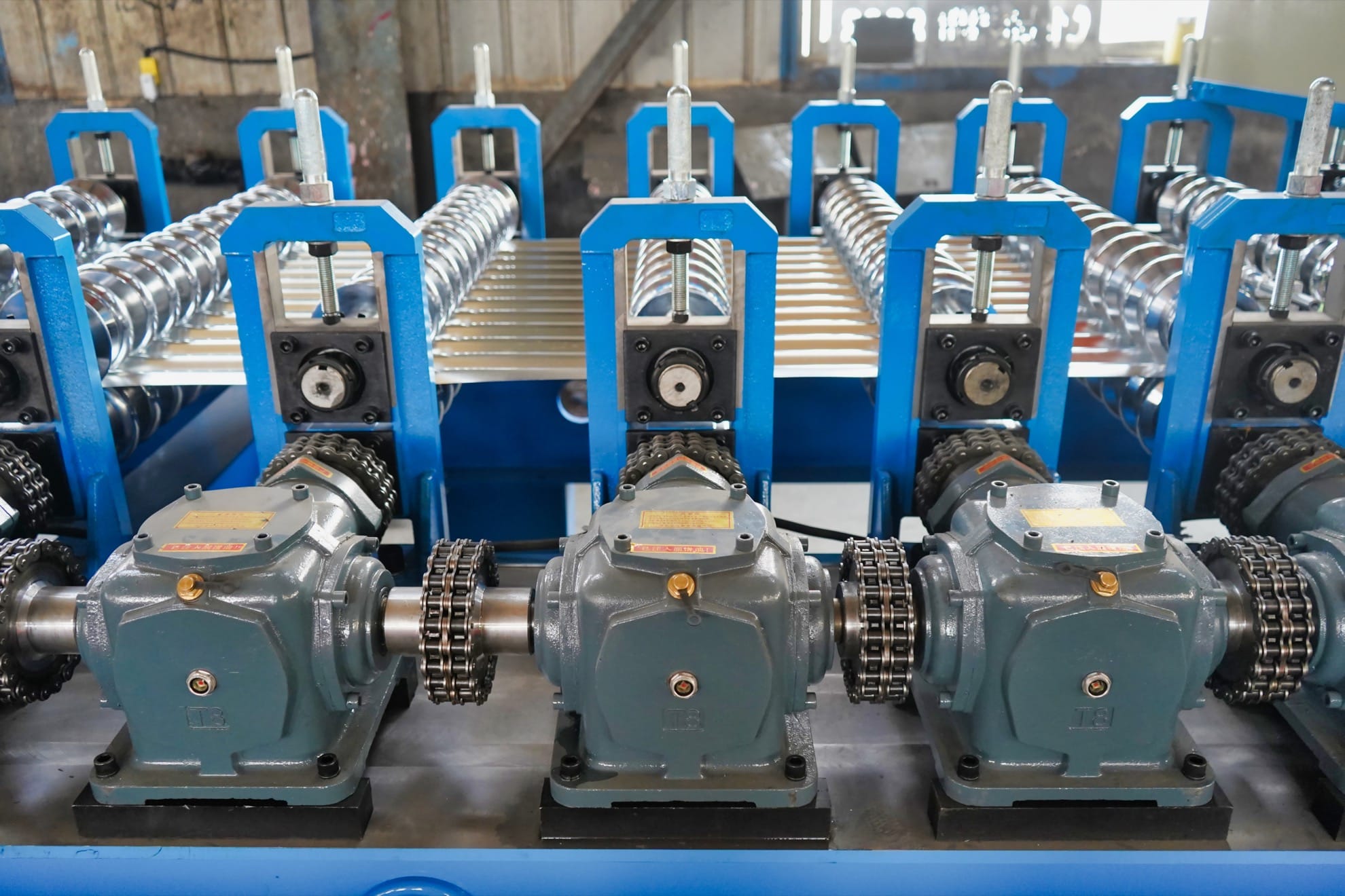 Corrugated Tile Roll Forming Line for Metal Roof Panel Production