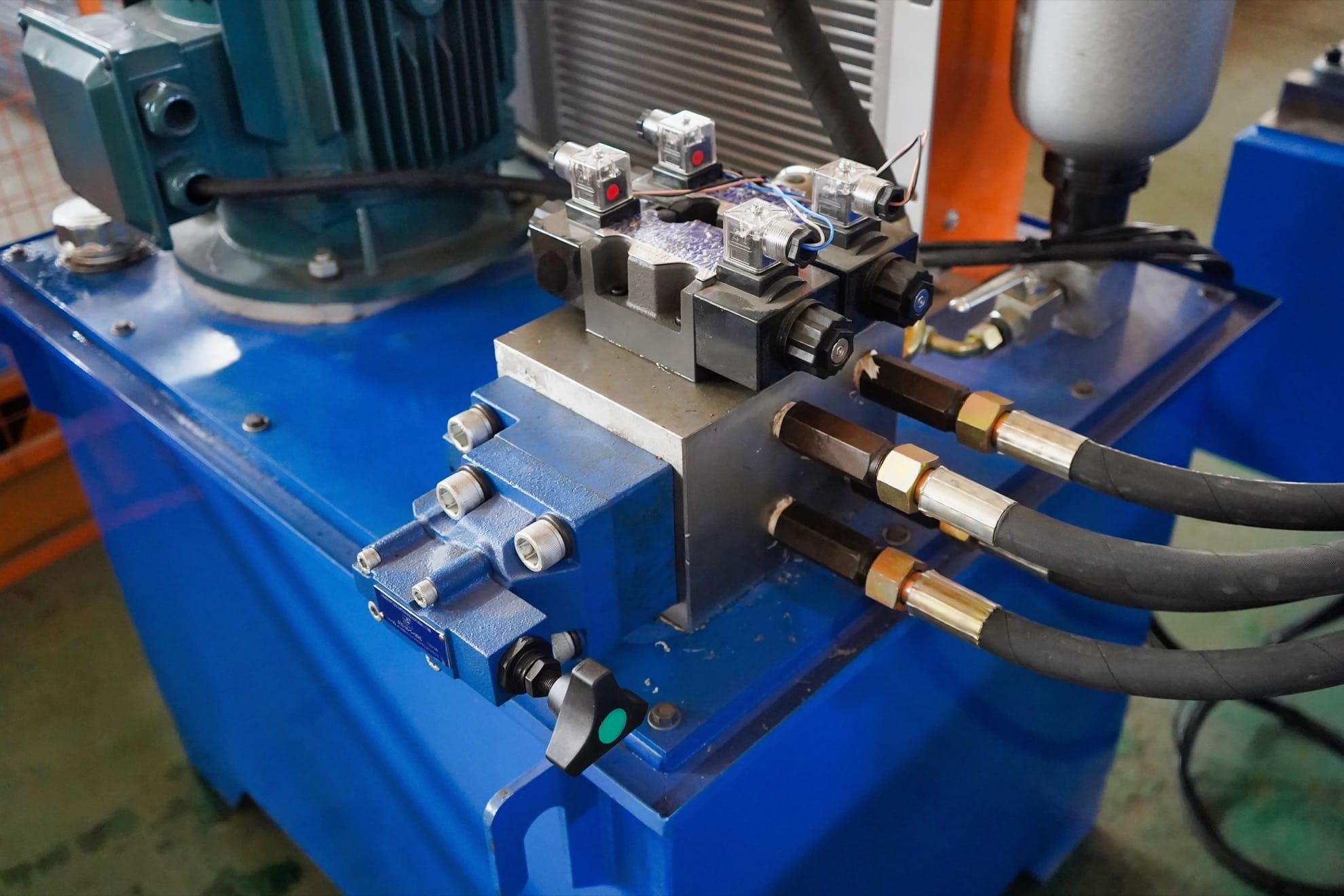 High Speed Glazed Tile Roll Forming Machine for Roofing Panels