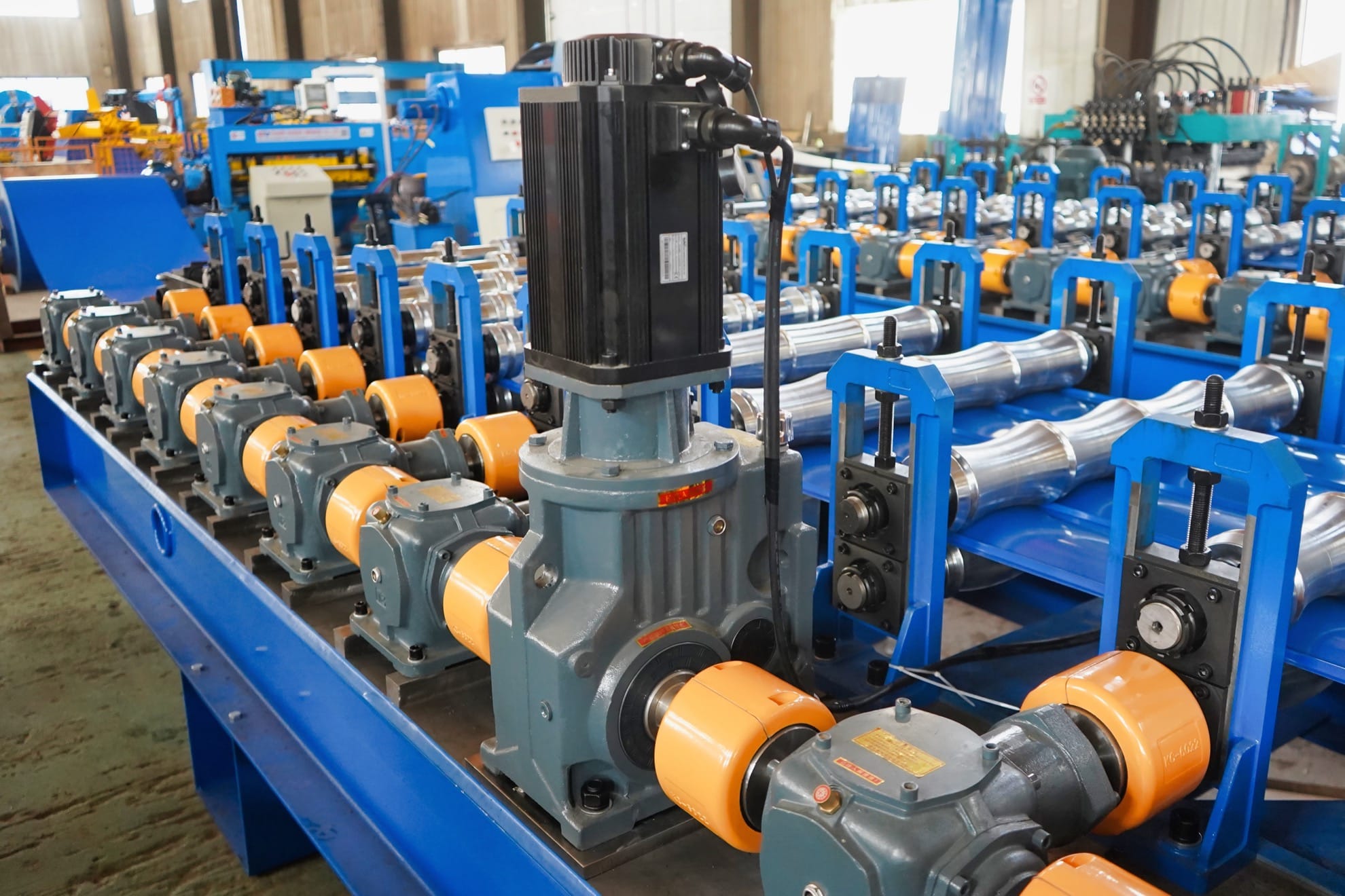 Heavy-Duty Glazed Tile Roll Forming Machine with Hydraulic System