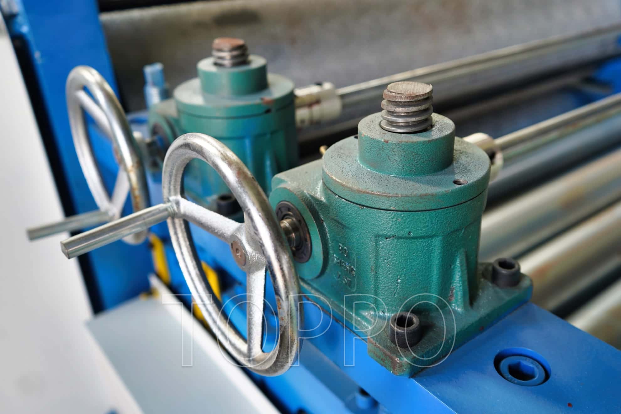Industrial Metal Sheet Embossing Machine for Stainless Steel Aluminum Plate Texture Processing