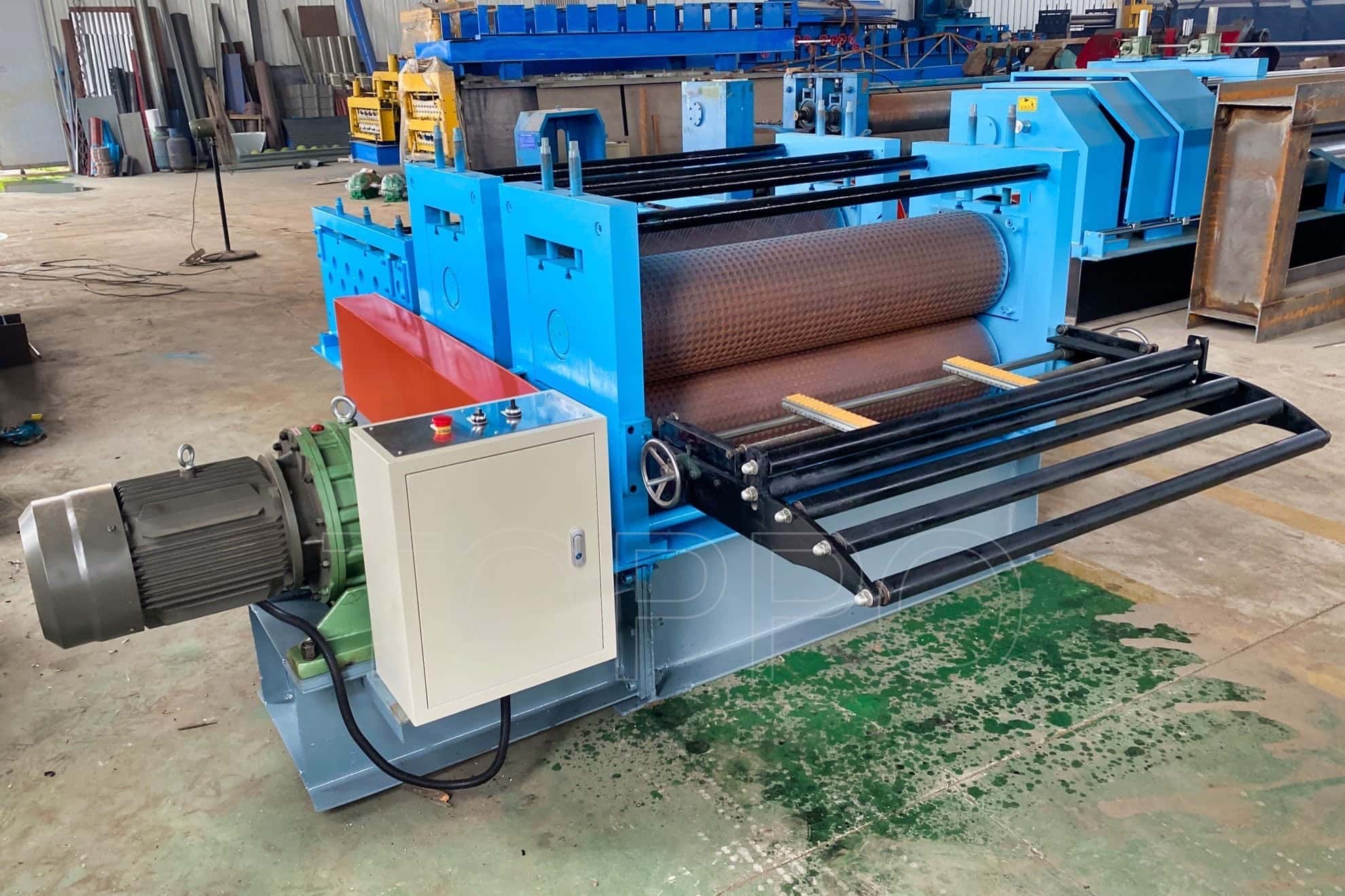 Anti-slip Steel Plate Manufacturing for Infrastructure Material Suppliers
