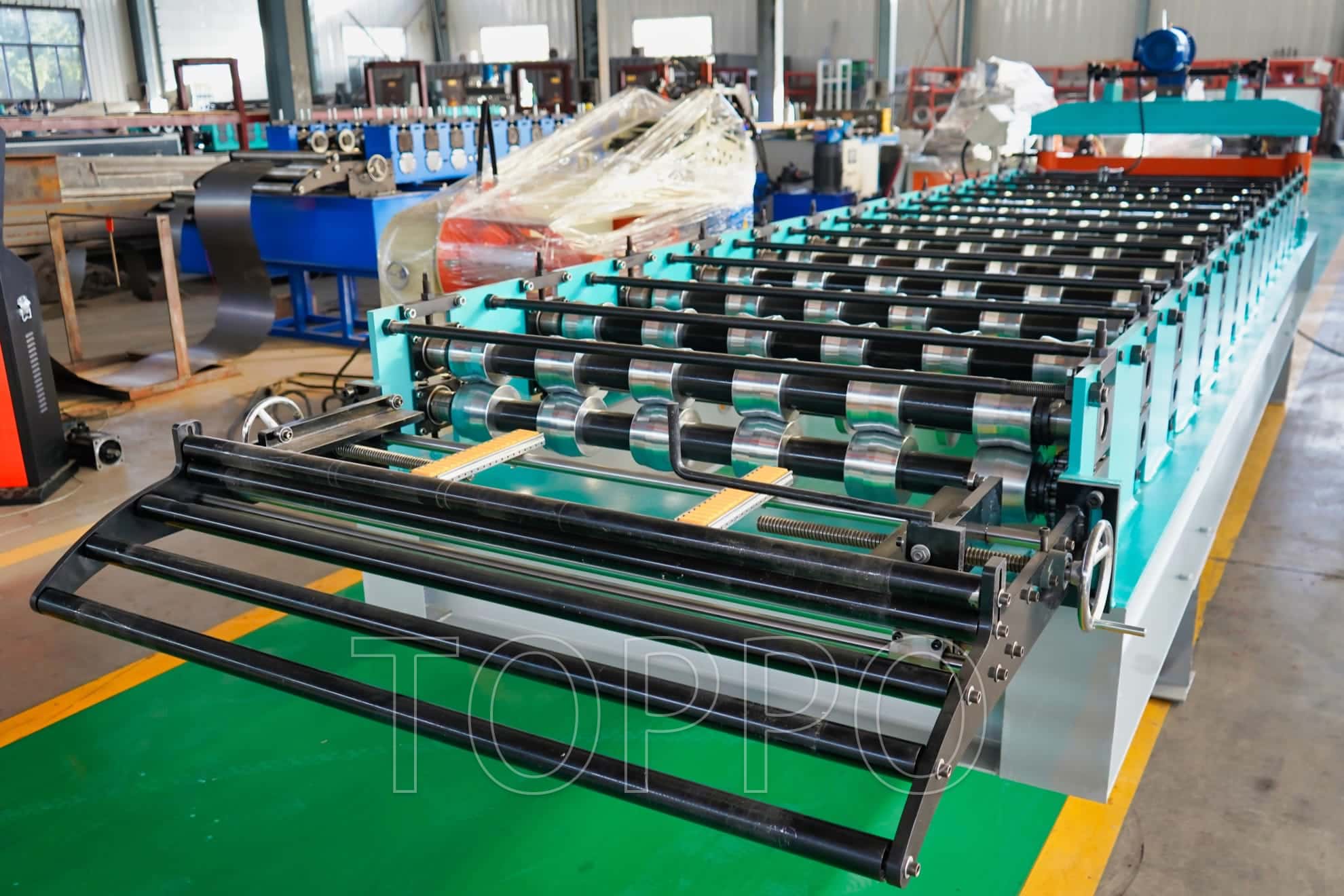 Trapezoidal Sheet Roll Forming Machine for Metal Roofing Panels