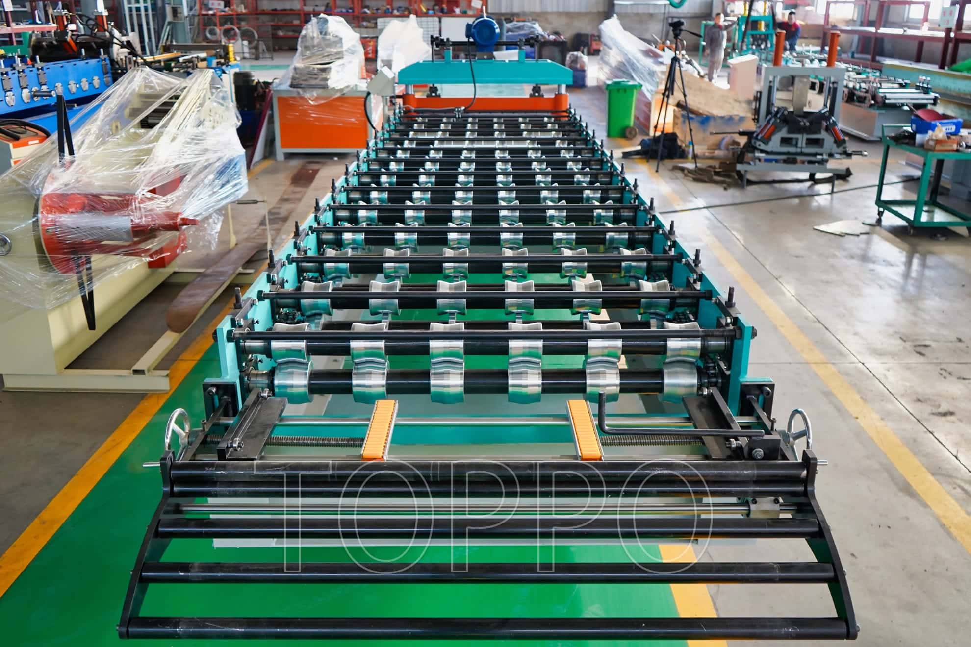 Trapezoidal Sheet Roll Forming Machine for Metal Roofing Panels