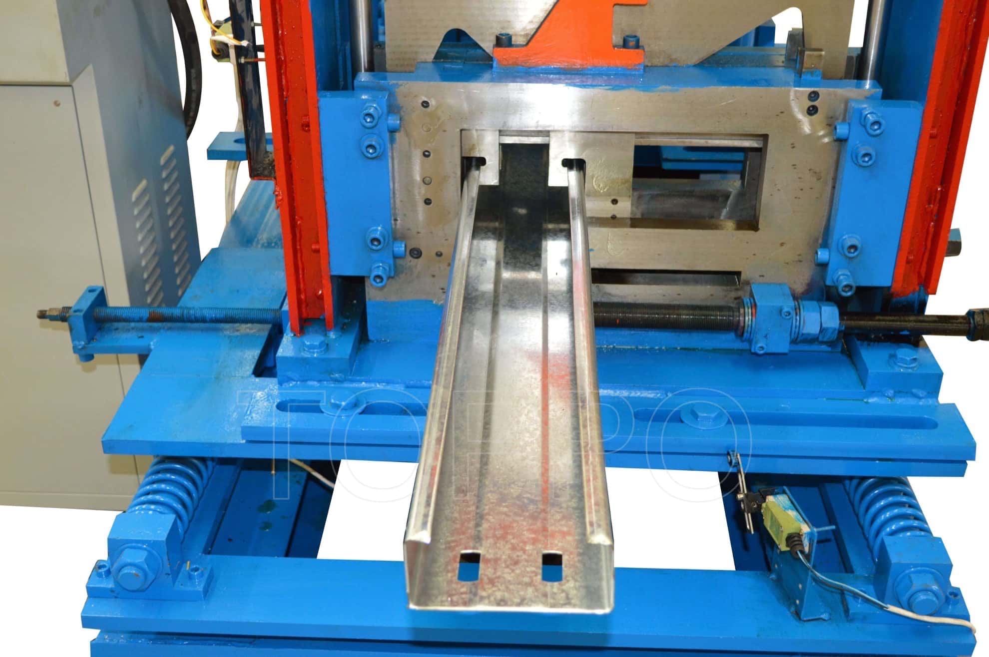 Automatic CZU Purlin Roll Forming Machine with Integrated Hydraulic Punching