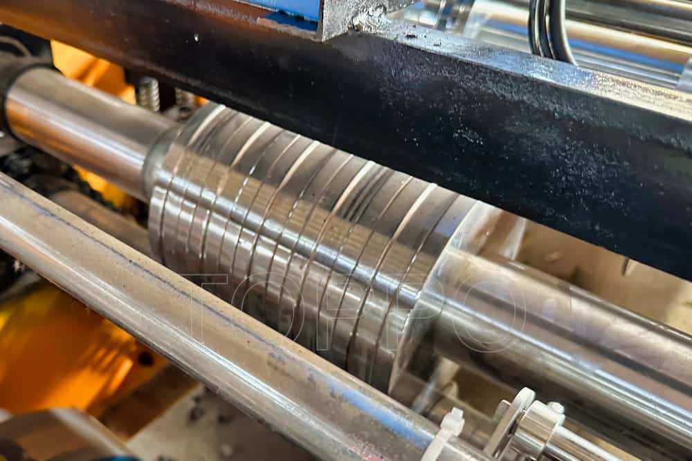 Custom Standing Seam Roll Forming Machine for Metal Roofing Solutions