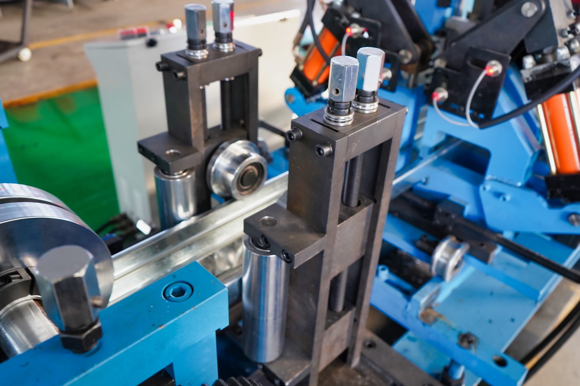 Automatic CZU Purlin Roll Forming Machine
