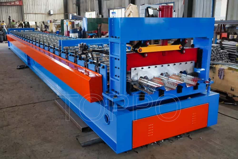 Heavy-Duty Floor Deck Roll Forming Machine with Right-Side Operator Panel