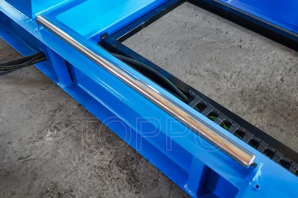 Automatic Decoiler with Coil Car, Support Arm and Red Disc