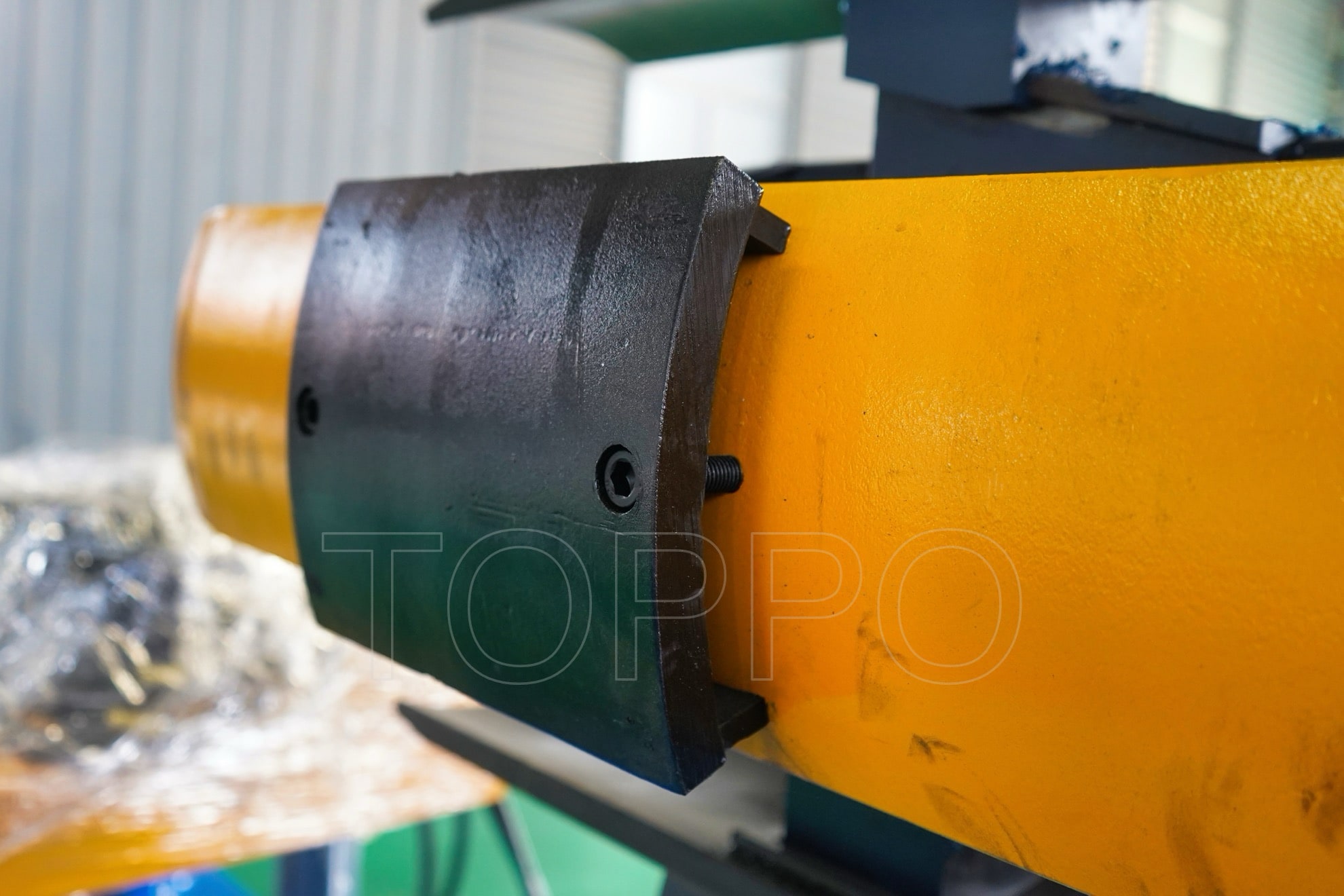Heavy-Duty Automatic Decoiler with Coil Car, Pressing Arm, Support Arm & Disc