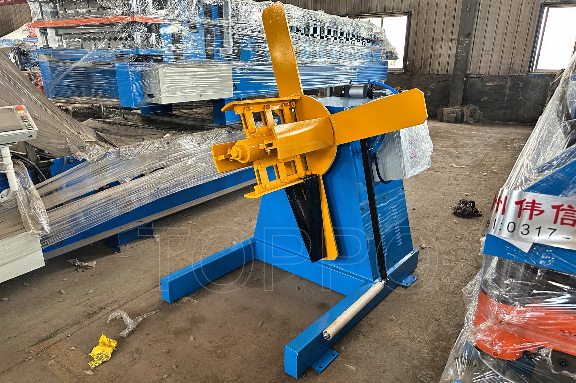 Automatic Hydraulic Decoiler with Coil Car and Pressing Arm