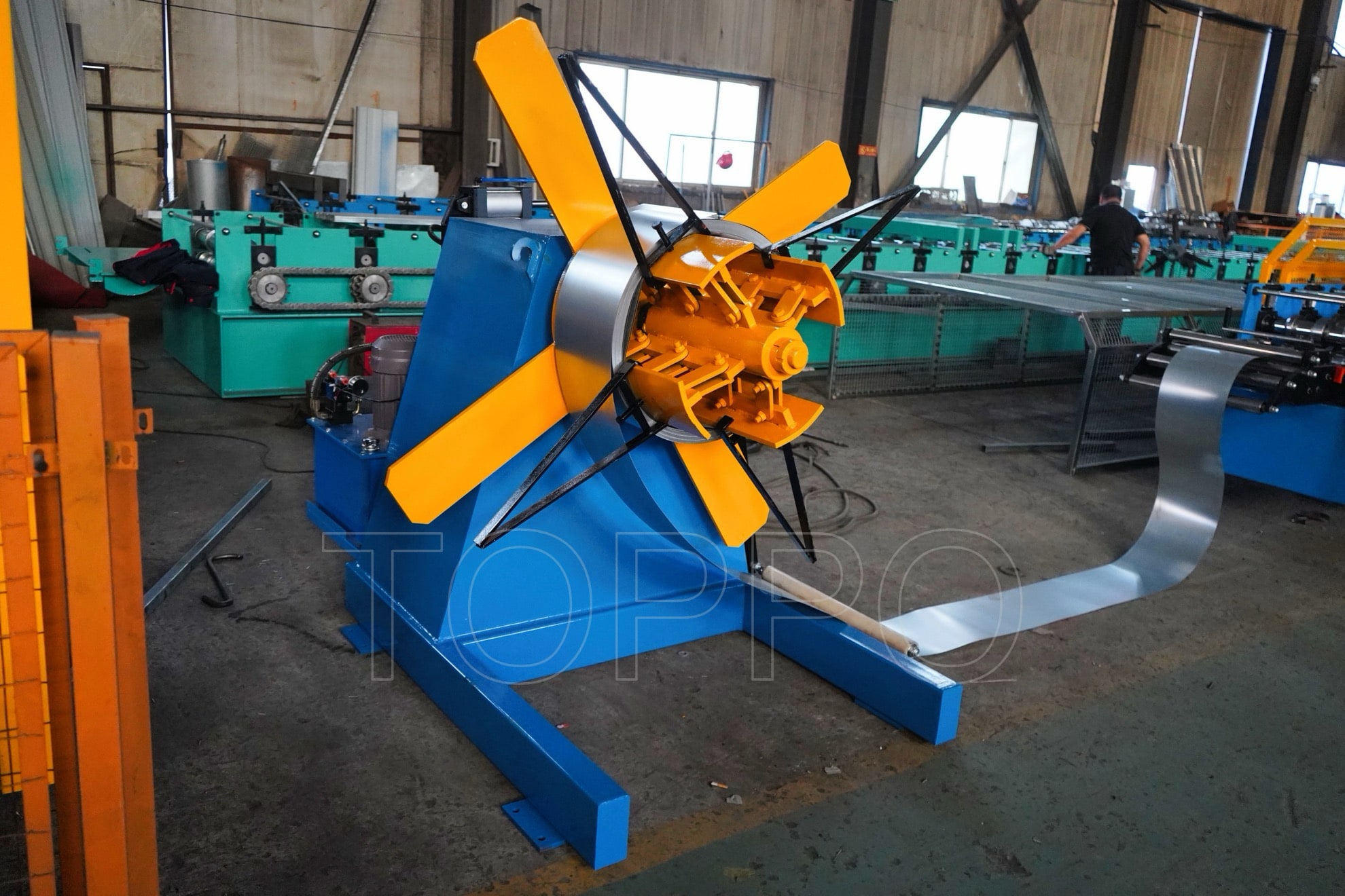 Automatic Hydraulic Decoiler with Coil Car and Pressing Arm