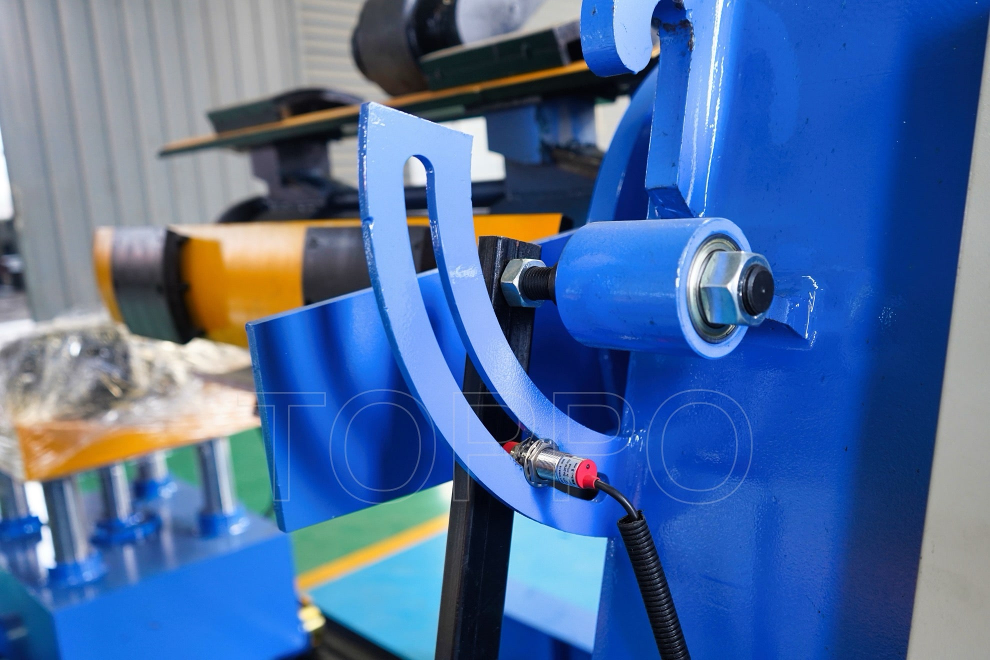 Heavy-Duty Automatic Decoiler with Coil Car, Pressing Arm, Support Arm & Disc