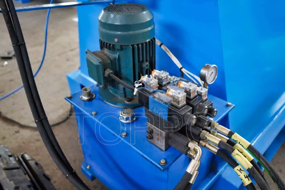 Automatic Decoiler with Coil Car, Support Arm and Red Disc