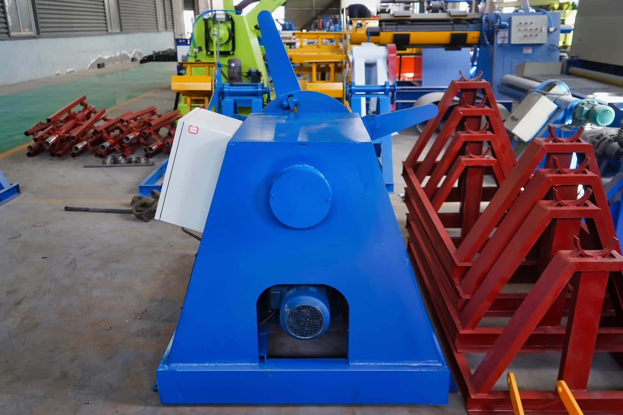 Hydraulic Expansion Electric Decoiler with Loop Arm