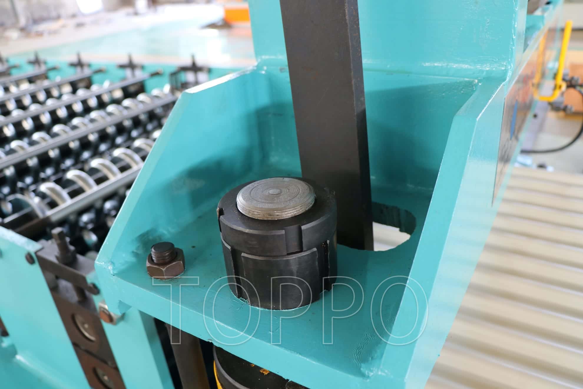 PLC Automatic Corrugated Roll Forming Machine for Roofing Sheet Production