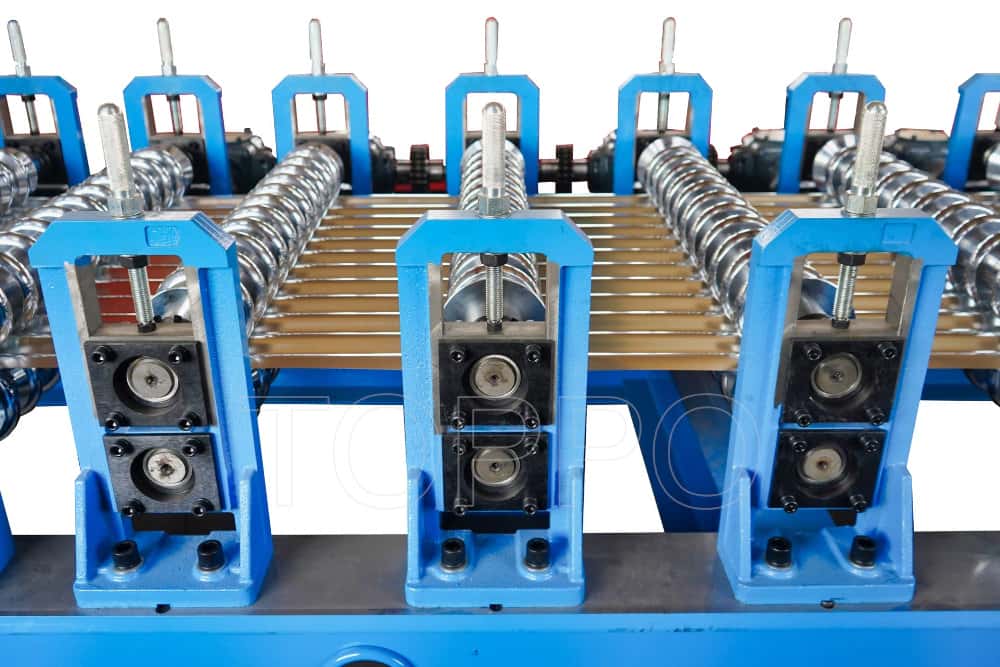 PLC Fully Automatic Color Steel Corrugated Roof Sheet Roll Forming Machine