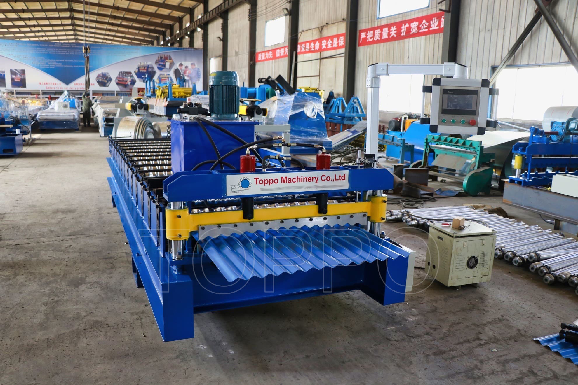 OEM ODM AG Roofing Panel Roll Forming Machine Hydraulic Cutting Production Line