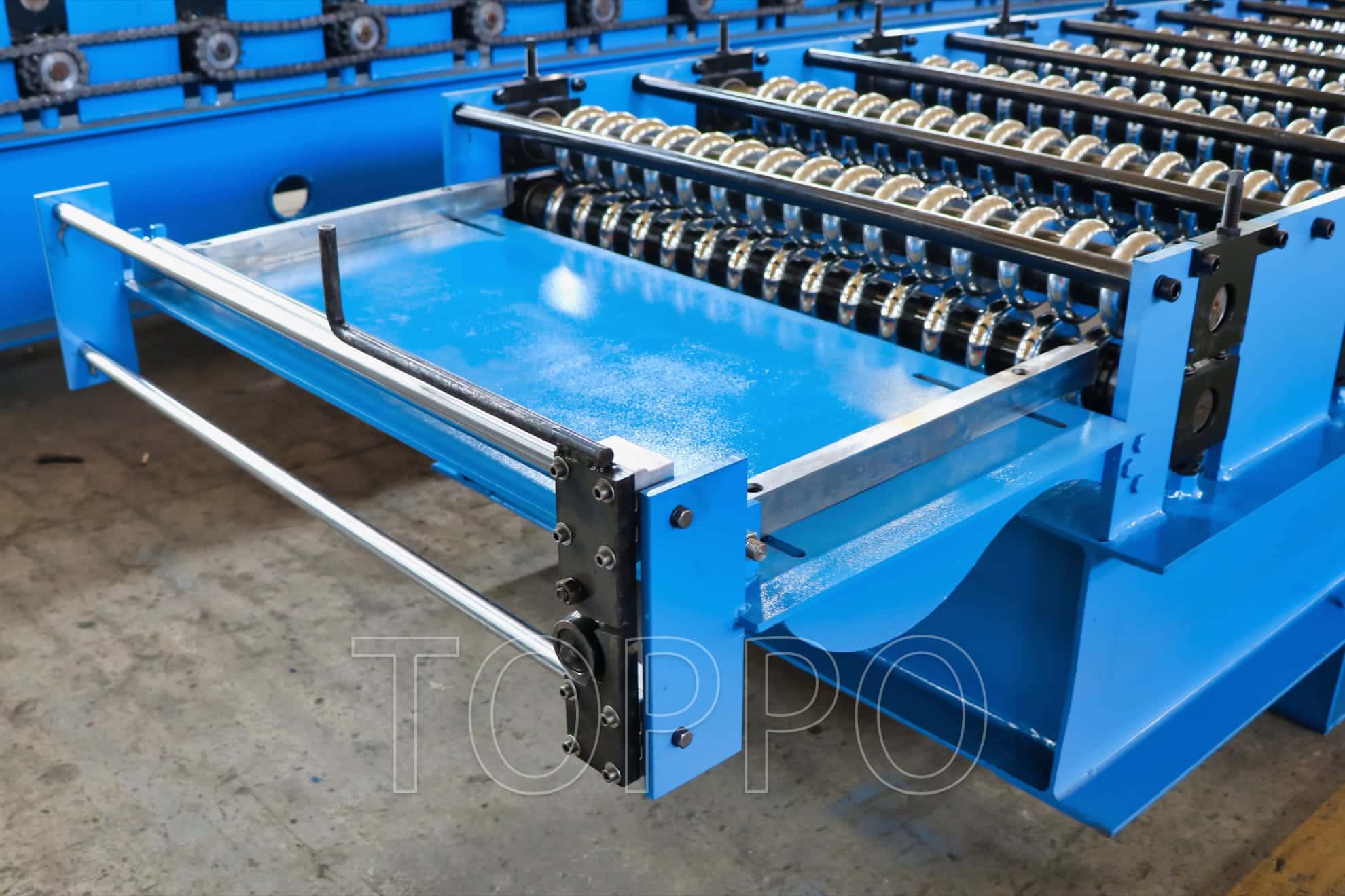 High-Efficiency Corrugated Roll Forming Machine with PLC Control