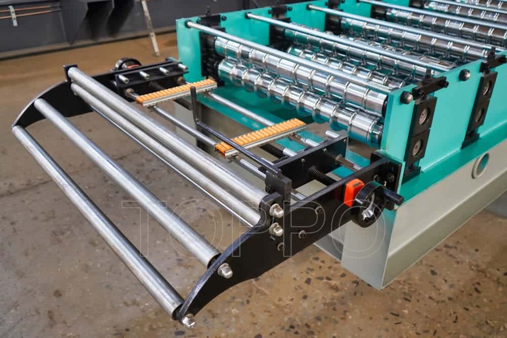 Economic Corrugated Roll Forming Machine with Digital Control Panel