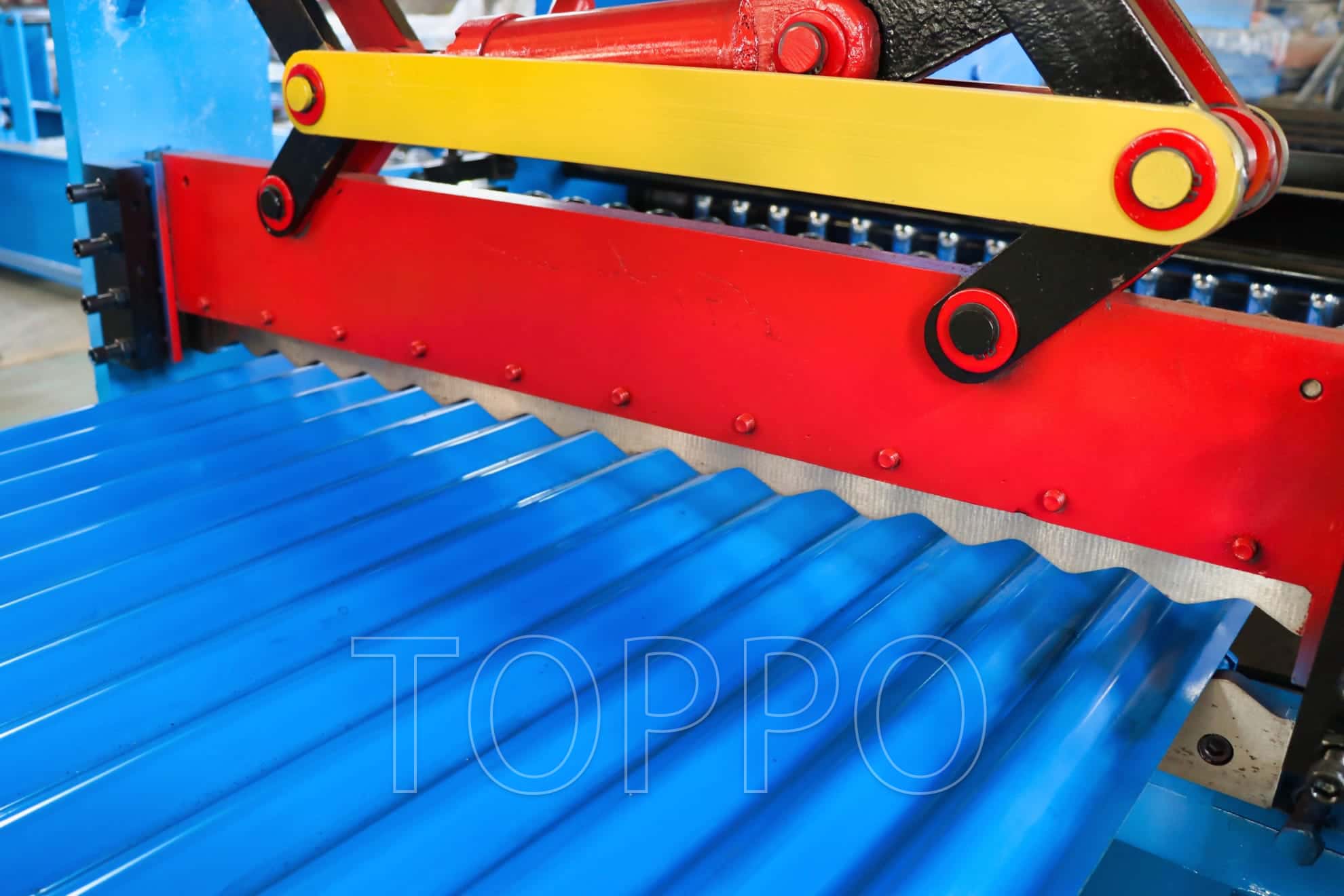 High-Efficiency Corrugated Roll Forming Machine with PLC Control