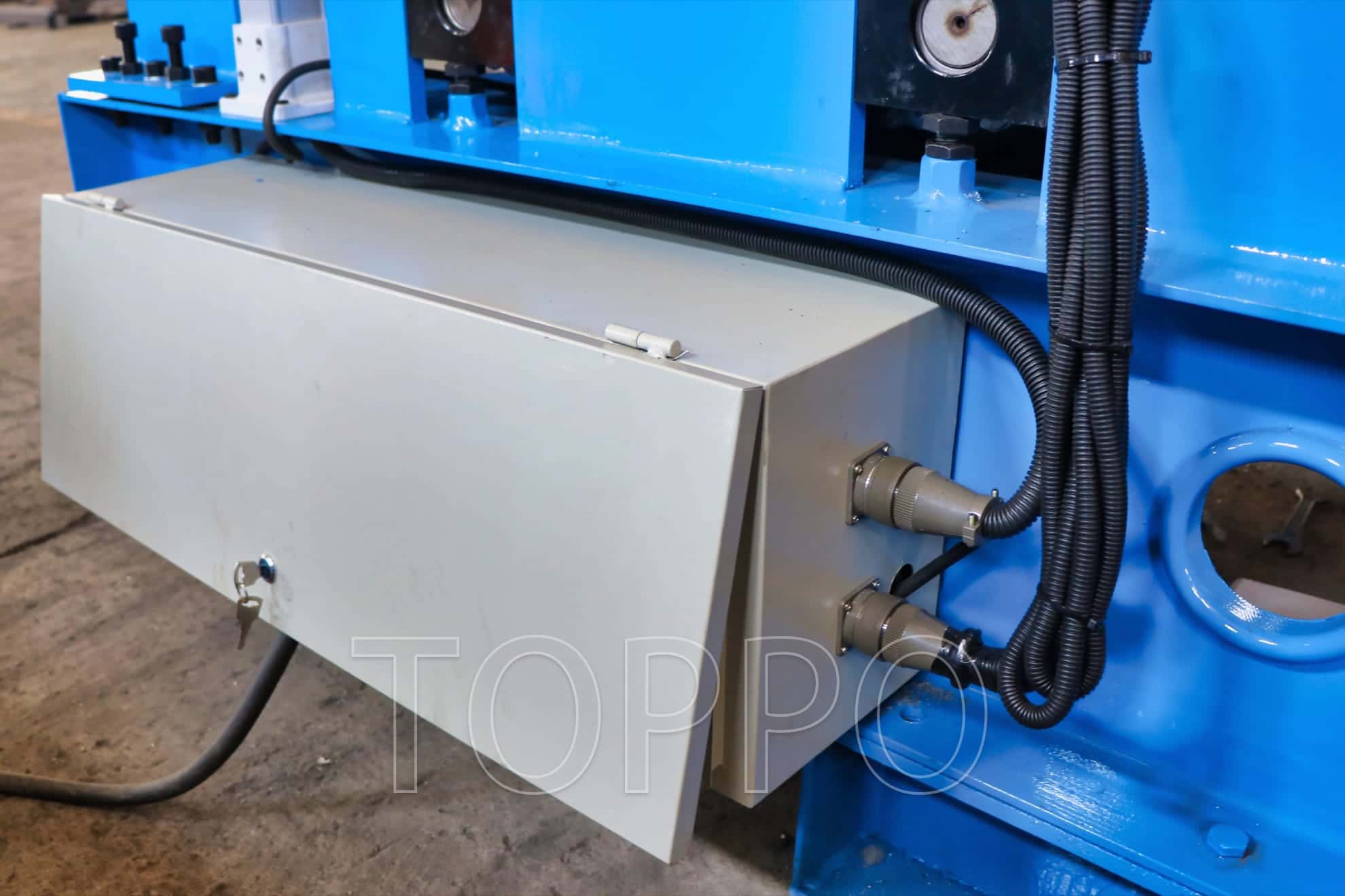 Hydraulic Roofing Panel Making Machine | Automatic Corrugated Sheet Roll Forming Line