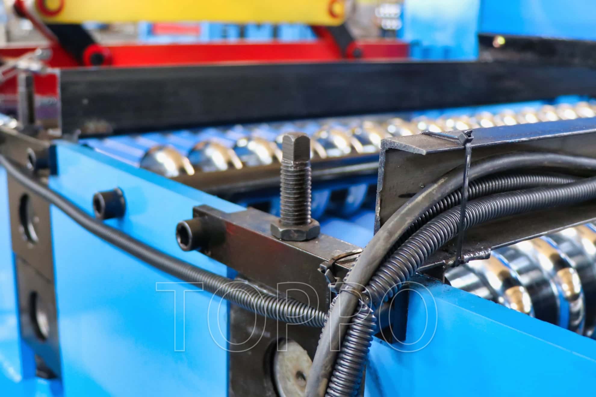 High Precision Automatic Corrugated Roofing Sheet Roll Forming Machine