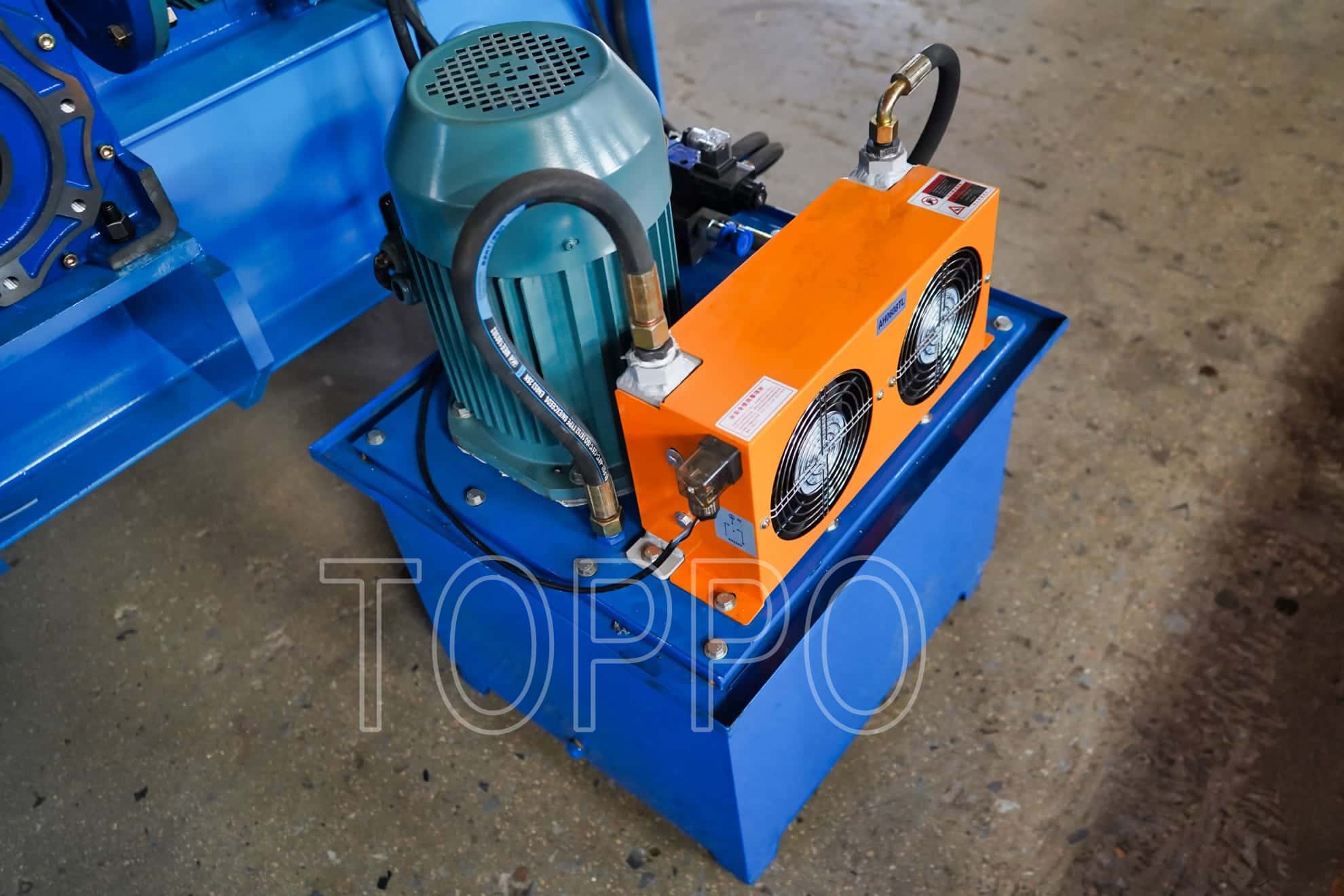 Compact Cut to Length Roll Forming Machine with Touchscreen Control