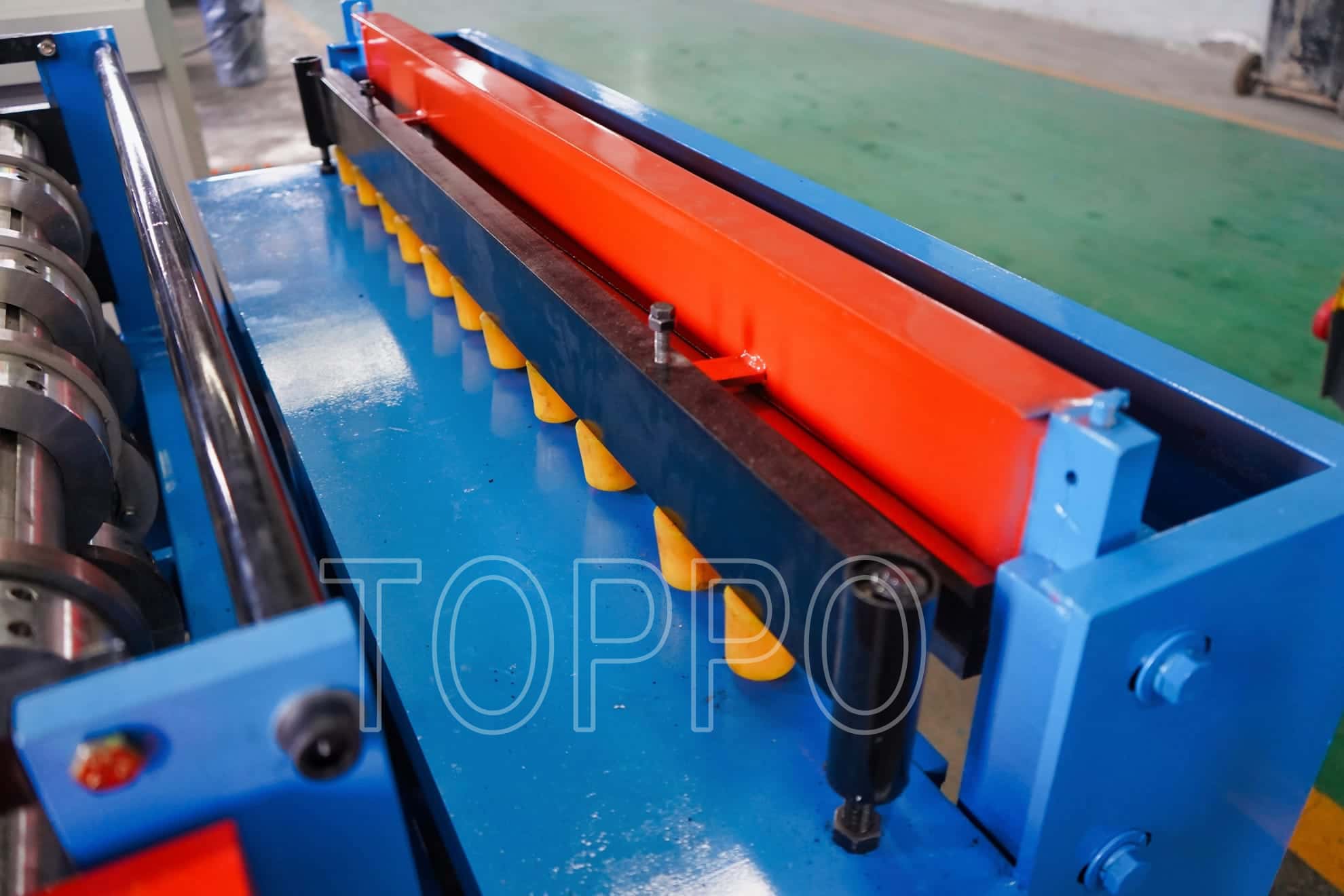 High-Precision Cut to Length and Slitting Machine with Linear Rail System
