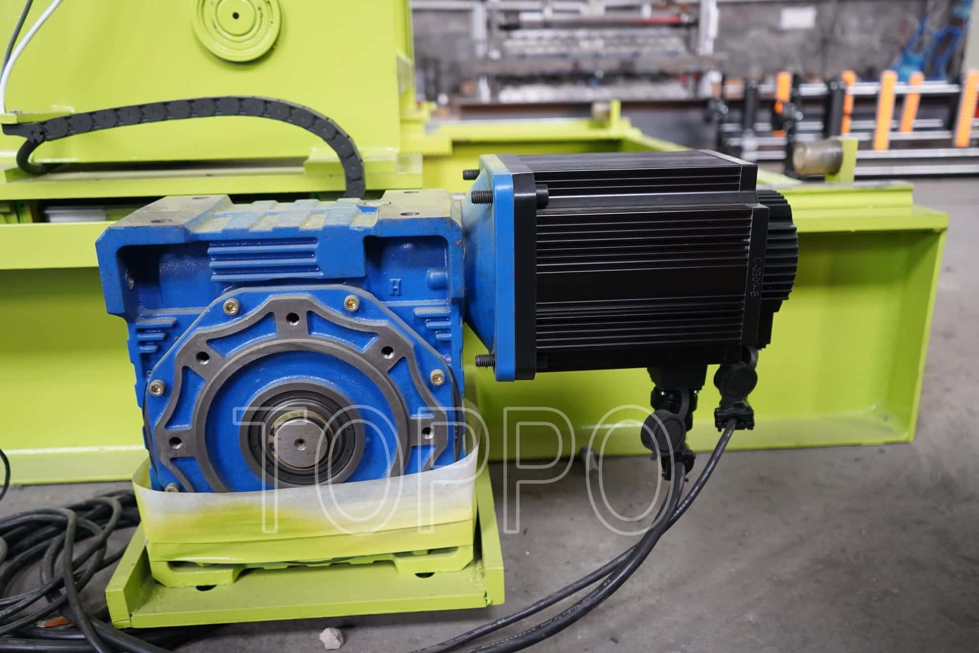 Heavy Duty Cut to Length Roll Forming Machine with Servo & PLC Control