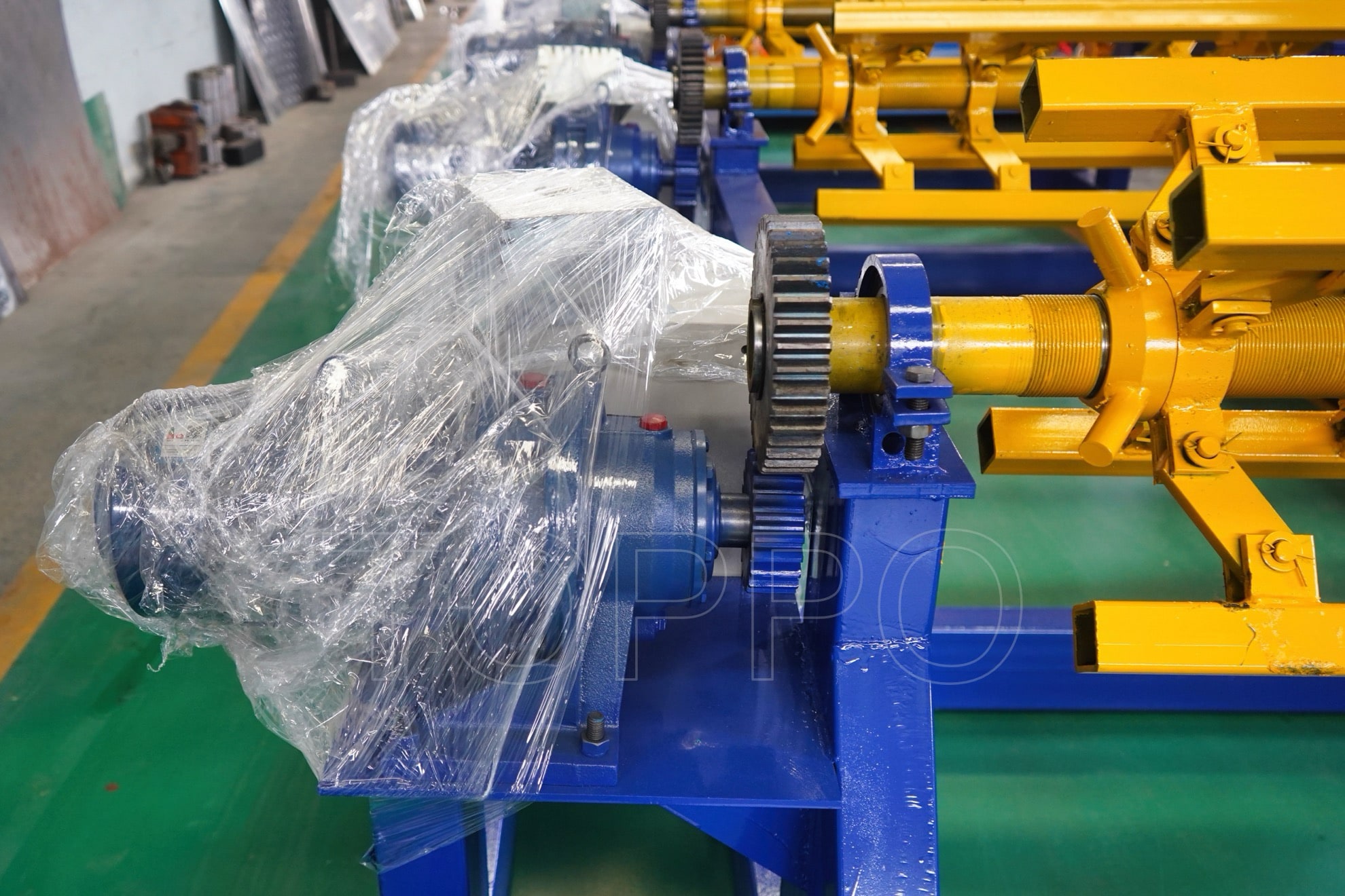 Triple Shaft Electric Decoiler for Multi-Coil Roll Forming Lines