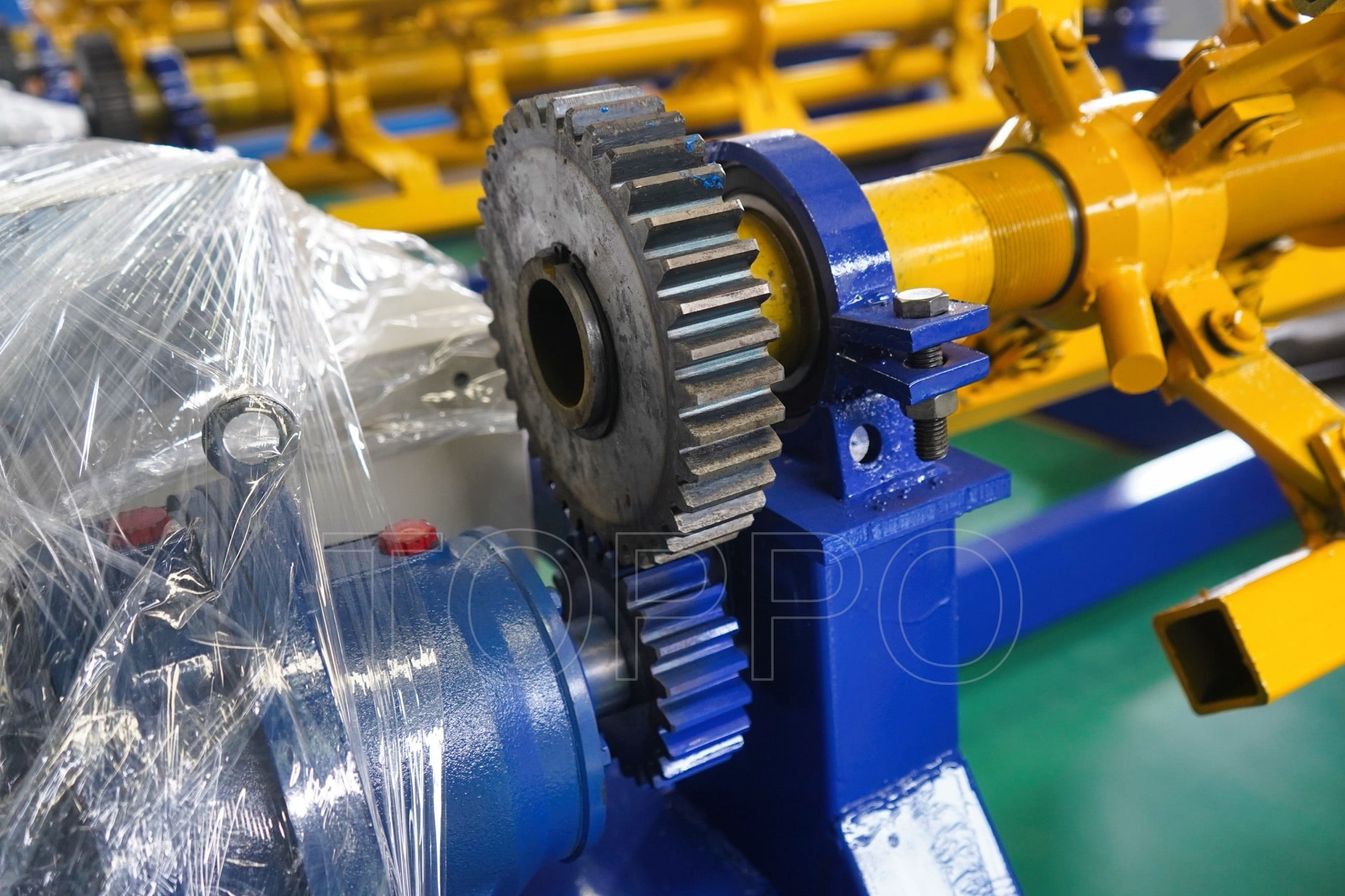 Triple Shaft Electric Decoiler for Multi-Coil Roll Forming Lines