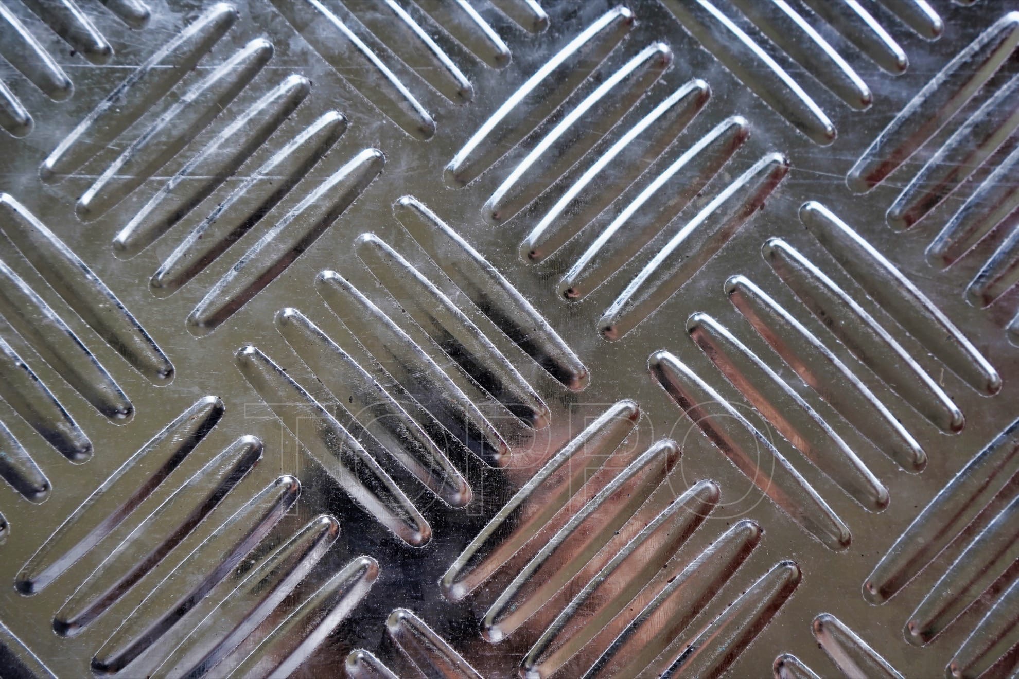 Heavy Duty Coil Feeding Metal Sheet Embossing Machine Line