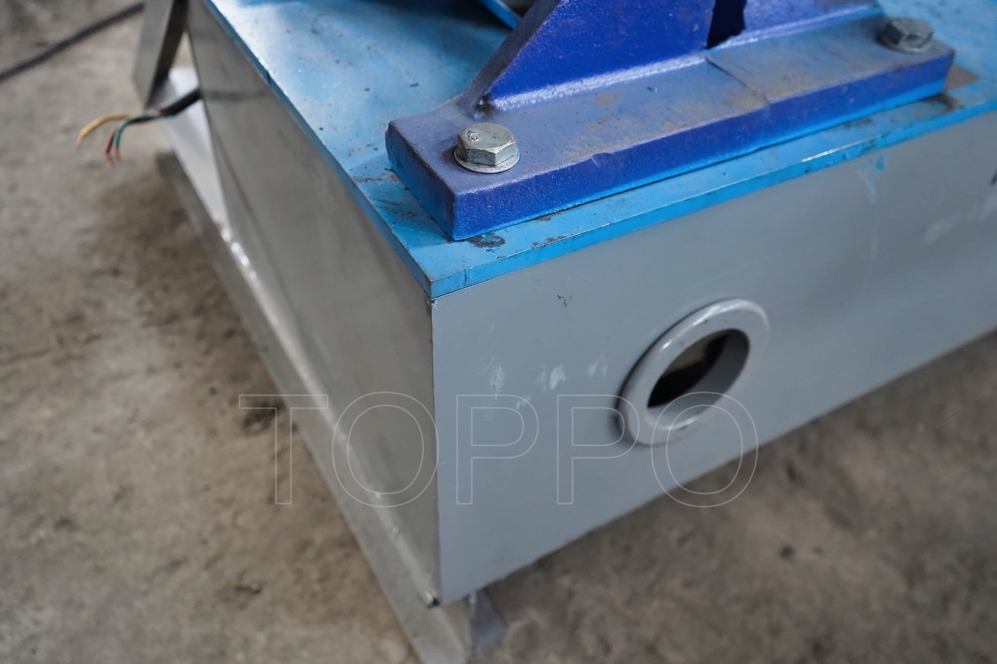 Automatic Metal Sheet Leveling Embossing and Cutting Production Line Machine