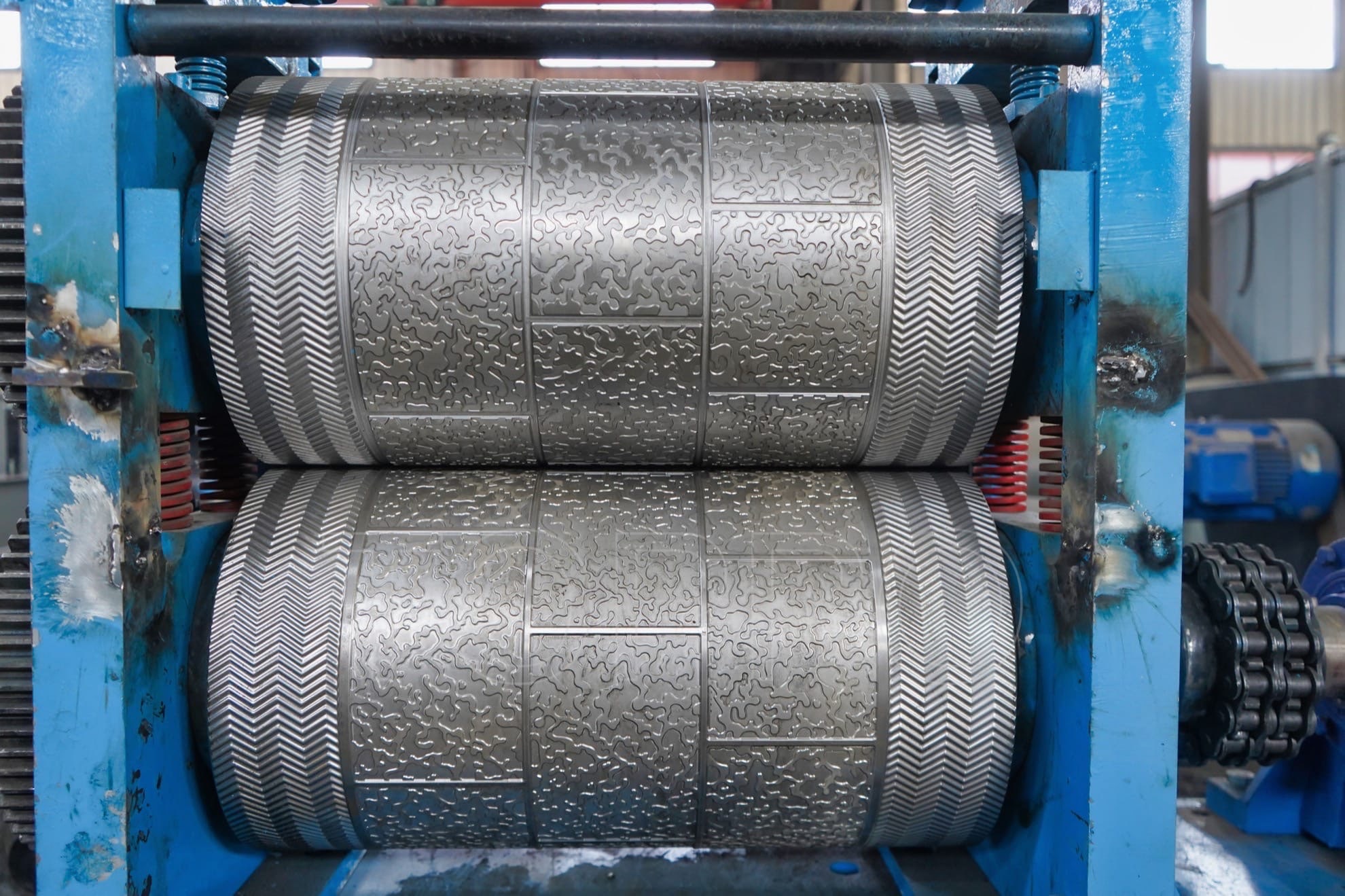 Automatic Metal Sheet Leveling Embossing and Cutting Production Line Machine