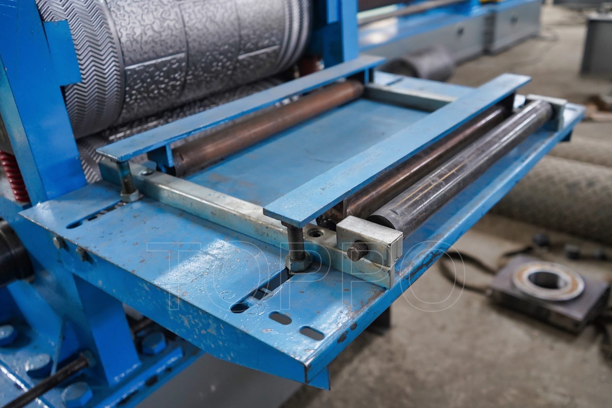 Automatic Metal Sheet Leveling Embossing and Cutting Production Line Machine