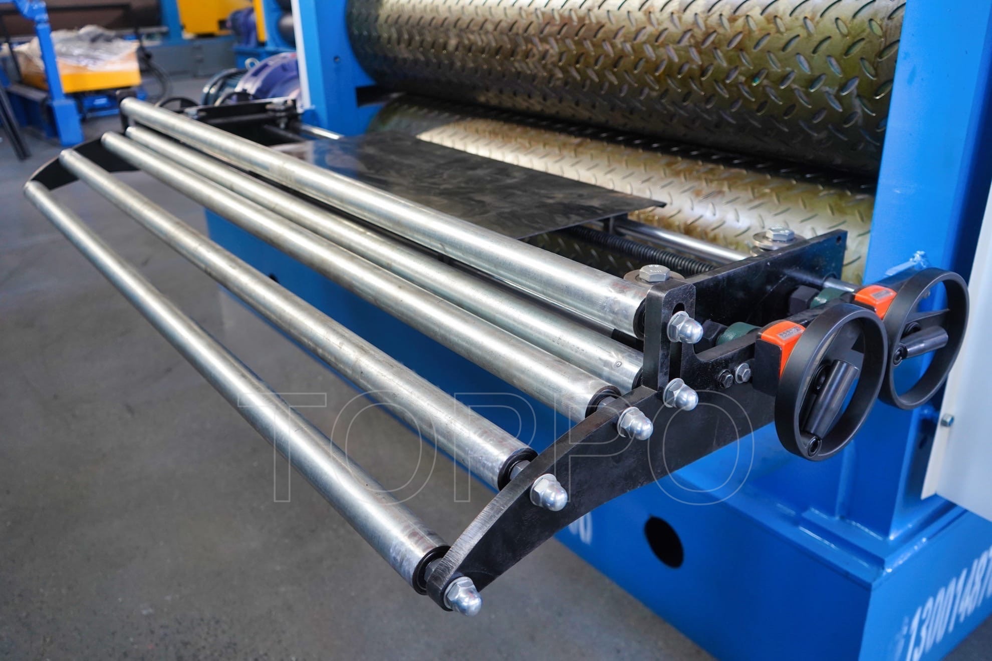 Orange Peel Pattern Metal Sheet Embossing Machine with Manual Leveling