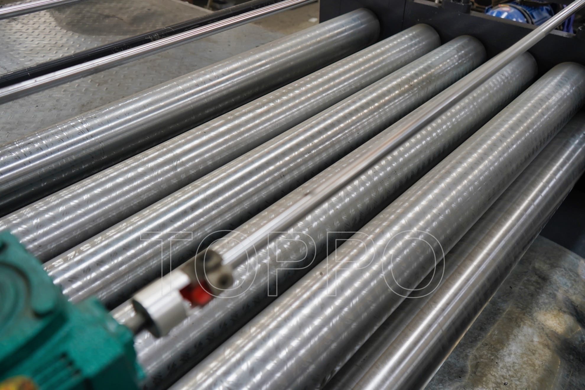 One-Roller Pattern Steel Embossing Machine for Metal Sheet Texturing