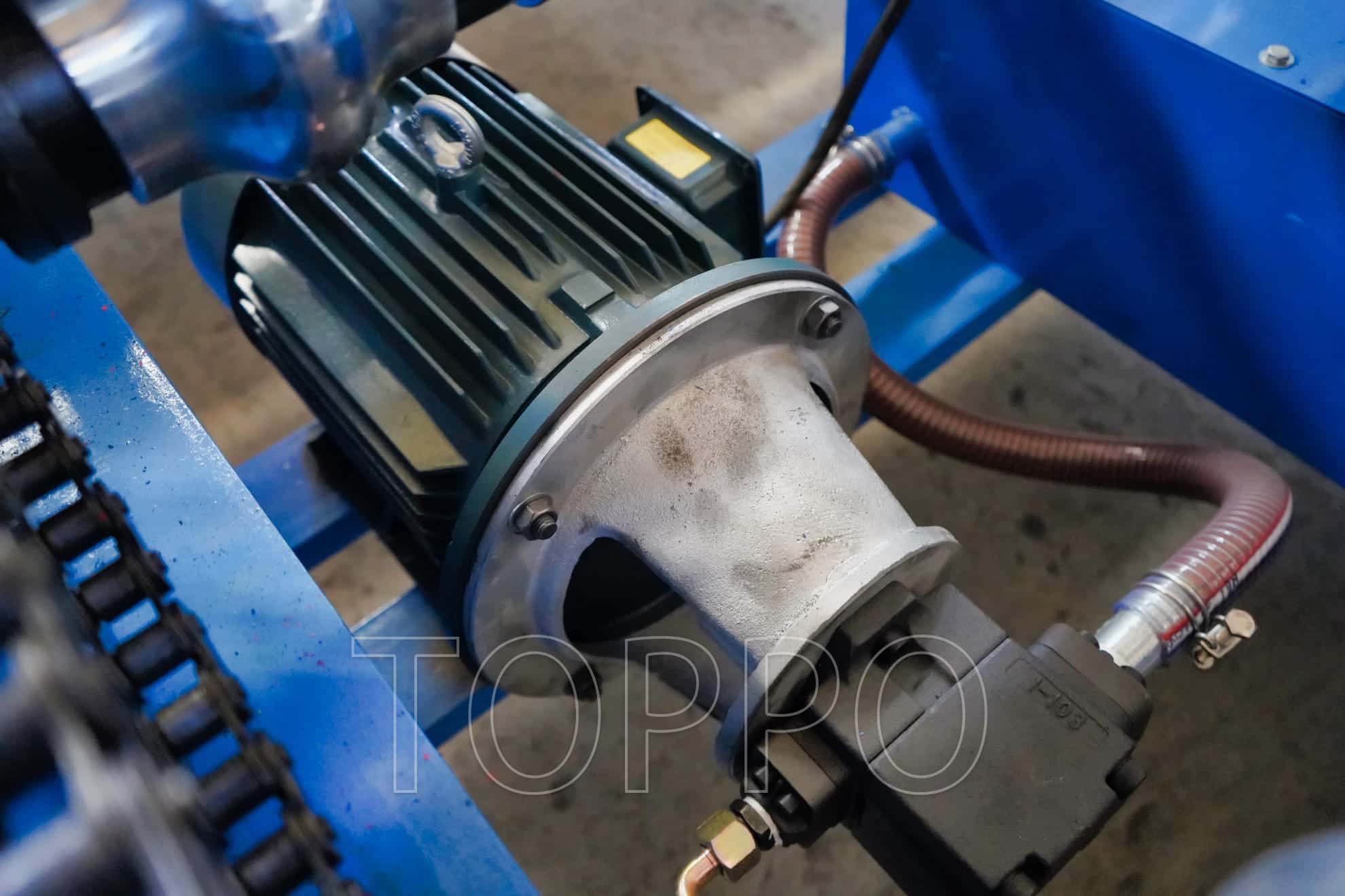 Smart Glazed Tile Roll Forming Machine with PLC & Touchscreen Panel